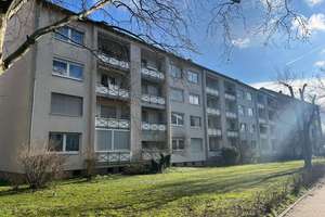 Sommeraktion! Kapitalanlage! Vermietete 3- Zimmer-Wohnung in Frankfurt-Niederrad