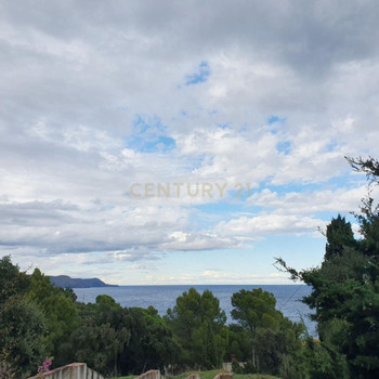 Exklusives Haus am Meer mit privatem Pool und Panoramablick in El Port de la Selva