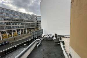 Attraktives Mehrfamilienhaus mit Wohn- und
Gewerbeeinheiten im Zentrum Düsseldorf – Die vollständige Adresse der Immobilie erhältst du vom Anbieter., 40211 Stadtmitte, Düsseldorf – Vorschaubild 3