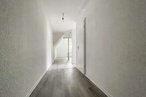 2,5 Zimmer – vollständig saniert – Erstbezug – Einkaufszentrum – Rüttenscheider Straße 20, 45128 Südviertel, Essen – Vorschaubild 2