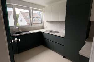 Hochwertig modernisierte Maisonette – 4 Zimmer, 124 m², Düsseldorf-Nord – Die vollständige Adresse der Immobilie erhältst du vom Anbieter., 40468 Unterrath, Düsseldorf – Vorschaubild 3