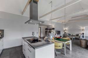 Stilvoller Bungalow mit besonderem Raumgefühl in Henstedt-Ulzburg – Die vollständige Adresse der Immobilie erhältst du vom Anbieter., 24558 Henstedt-Ulzburg – Vorschaubild 8
