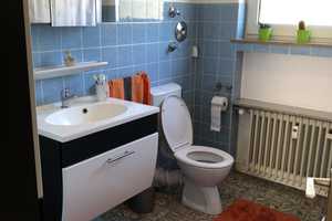 +++ Sehr schöne 2 Zimmer Whg. mit Balkon, Tageslichtbad, u.v. mehr +++ – Beethovenstraße 250, 42655 Solingen – Vorschaubild 8
