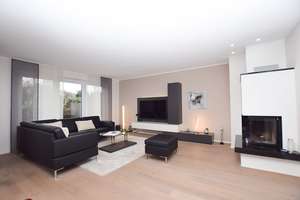 Modernisierte Erdgeschosswohnung mit Kamin in Wolfsburg-Fallersleben!