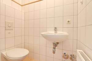 Schöne Terrassen-Wohnung mit TG-Stellplatz in Hamburg Wohldorf-Ohlstedt – Die vollständige Adresse der Immobilie erhältst du vom Anbieter., 22397 Wohldorf-Ohlstedt, Hamburg – Vorschaubild 23
