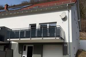 Achtung ! SUPER schöne Doppelhaushälfte in Aussichtslage ! – Kreuzäckerstraße 26, 73347 Mühlhausen im Täle – Vorschaubild 1