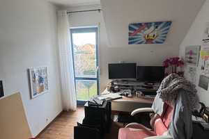 Schöne Doppelhaushälfte mit Garten & Balkon – Ahrstraße 12, 65439 Main-Taunus-Kreis – Vorschaubild 10