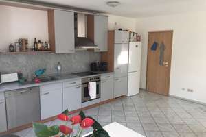 Stilvolle, geräumige 2-Zimmer-Maisonette Wohnung mit Balkon und Einbauküche in Bonn-Ippendorf – Ippendorfer Allee 25, 53127 Ippendorf, Bonn – Vorschaubild 2