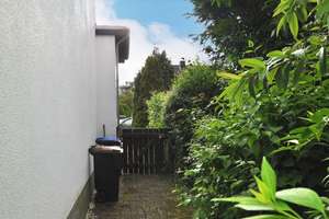 Sonniges Wohnen: charmantes EFH, 6 Zimmer, Einliegerwohnung möglich, großer Garten, Garage – Die vollständige Adresse der Immobilie erhältst du vom Anbieter., 40591 Wersten, Düsseldorf – Vorschaubild 11