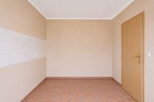 FAMILIENFREUNDLICHES REIHENENDHAUS MIT VIER ZIMMERN, SONNIGEM GARTEN UND AUSGEBAUTEM DACHGESCHOSS – Die vollständige Adresse der Immobilie erhältst du vom Anbieter., 10365 Lichtenberg (Ortsteil), Berlin – Vorschaubild 8
