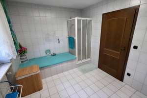 Zweifamilienhaus + Hallen + PV + Pool – 4089 m² Grundstück ALLEINLAGE – Die vollständige Adresse der Immobilie erhältst du vom Anbieter., 94486 Osterhofen – Vorschaubild 26