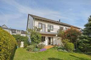 Gepflegtes Reihenendhaus mit schönem Garten in ruhiger und zentraler Lage von Butzbach