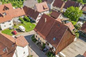 Großzügiges Zweifamilienhaus mit Potential in Dornhan – Die vollständige Adresse der Immobilie erhältst du vom Anbieter., 72175 Dornhan – Vorschaubild 15