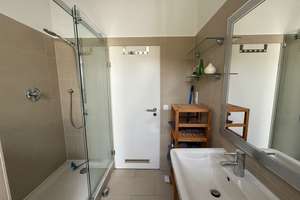 Renovierte 2 Zimmerwohnung in Bonn Oberkassel – Die vollständige Adresse der Immobilie erhältst du vom Anbieter., 53227 Oberkassel, Bonn – Vorschaubild 9