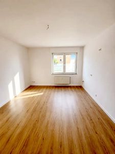Frisch Renovierte 2 Zimmer Wohnung 58m2