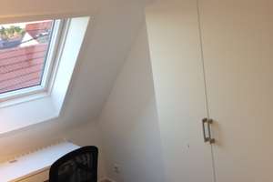 Modernes und möbliertes  WG-Zimmer in direkter Uninähe – Echterdinger Straße 4, 70599 Plieningen (Ortsteil), Stuttgart – Vorschaubild 2
