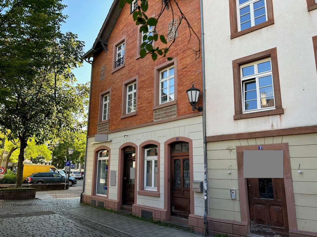 Immobilie in Lahr/Schwarzwald - Wohn/ Geschäftshaus in zentraler Lage von Lahr - Kulturdenkmal - Bild 1