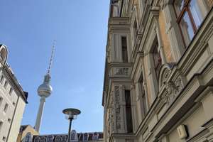 Design-Apartment mit hochwertiger Möblierung&Terrasse -high end design apartment  – Die vollständige Adresse der Immobilie erhältst du vom Anbieter., 10119 Mitte (Ortsteil), Berlin – Vorschaubild 7