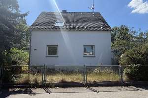 Eckgrundstück mit Bestandsgebäude in Sprendlingen: Neubau oder Sanierung möglich – Die vollständige Adresse der Immobilie erhältst du vom Anbieter., 63303 Dreieich – Vorschaubild 3
