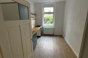 HD-Neuenheim Altbau Hinterhaus EG 2 Zi Küche Bad ca. 60 qm – Die vollständige Adresse der Immobilie erhältst du vom Anbieter., 69120 Neuenheim, Heidelberg – Vorschaubild 8
