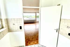 Penthouse-Feeling: 3-Zimmer-Whg im 7. Stock mit Balkon & Alpenblick – Augsburg – Vorschaubild 12