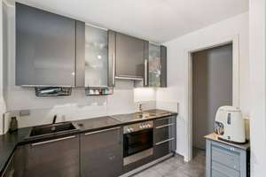 Moderne 3-Zimmer-Wohnung mit Terrasse
und unverbaubarem Blick ins Grüne – Die vollständige Adresse der Immobilie erhältst du vom Anbieter., 80995 Ludwigsfeld, München – Vorschaubild 4