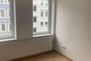 3-Zimmer-Wohnung in Lübeck St. Lorenz Nord – Die vollständige Adresse der Immobilie erhältst du vom Anbieter., 23554 Sankt Lorenz Nord, Lübeck – Vorschaubild 4