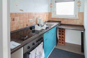 Tolles Reihenmittelhaus mit Terrasse und Carport in zentraler Lage – Die vollständige Adresse der Immobilie erhältst du vom Anbieter., 8056 Schedewitz/Geinitzsiedlung, Zwickau – Vorschaubild 6