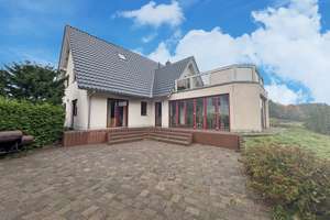 Wasserblick!! Ferienhaus mit vier Wohneinheiten in Buschvitz – Am Bodden 25, 18528 Buschvitz – Vorschaubild 1