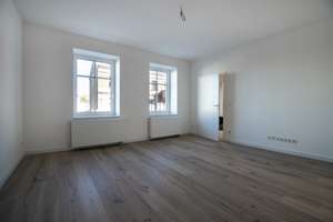 Kernsaniertes Zweifamilienhaus mit Remise - Eigennutzung + Vermietung möglich – Nähe Sanssouci – Potsdamer Str. 104, 14469 Bornim, Potsdam – Vorschaubild 14