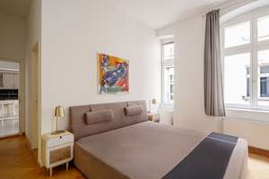 Zwischen Geschichte und Gegenwart – Elegante Altbauwohnung in Berlin-Mitte – Die vollständige Adresse der Immobilie erhältst du vom Anbieter., 10178 Mitte (Ortsteil), Berlin – Vorschaubild 8