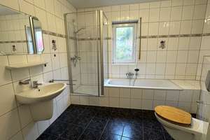 Solide Kapitalanlage in erstklassigem Wohngebiet! – Die vollständige Adresse der Immobilie erhältst du vom Anbieter., 53229 Vilich, Bonn – Vorschaubild 2