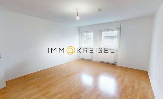 *Niedrige Provision* Helle 4-Zimmer-Wohnung mit zwei Balkonen – nur wenige Schritte zum Rhein