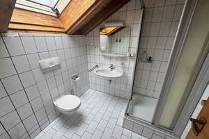 Großzügiges Einfamilienhaus in Grünwettersbach, Hanglage, von privat – Die vollständige Adresse der Immobilie erhältst du vom Anbieter., 76228 Grünwettersbach, Karlsruhe – Vorschaubild 15
