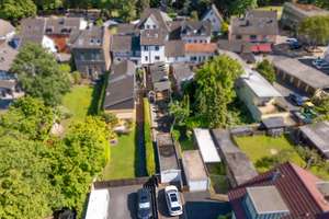 IHR WOHNPROJEKT MIT POTENZIAL – STADTHAUS MIT CHARAKTER UND PERSPEKTIVE IN ATTRAKTIVER RHEINLAGE – Die vollständige Adresse der Immobilie erhältst du vom Anbieter., 53227 Oberkassel, Bonn – Vorschaubild 6
