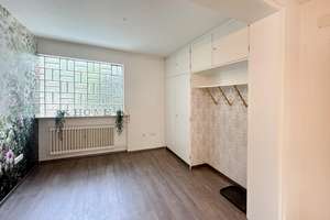 Zweifamilienhaus mit großem Garten
in Leithe – Die vollständige Adresse der Immobilie erhältst du vom Anbieter., 44866 Leithe, Bochum – Vorschaubild 9