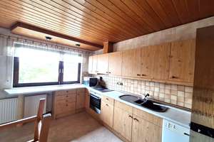 Zweifamilienhaus mit schönem Garten!
P R E I S R E D U Z I E R U N G !! – Die vollständige Adresse der Immobilie erhältst du vom Anbieter., 96237 Ebersdorf bei Coburg – Vorschaubild 4