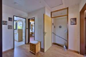 Gepflegtes Reihenmittelhaus mit Wintergarten und Garage in familienfreundlicher Lage in Nürnberg Ge – Die vollständige Adresse der Immobilie erhältst du vom Anbieter., 90449 Gebersdorf, Nürnberg – Vorschaubild 10