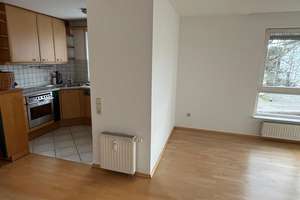 Schöne 3,5-Zimmer-Wohnung mit Balkon in Gerlingen – Gerteisenstr. 9, 70839 Gerlingen – Vorschaubild 4