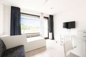 Bezugsfreies Appartement mit Balkon in ruhiger Innenhoflage – Die vollständige Adresse der Immobilie erhältst du vom Anbieter., 81539 Ramersdorf, München – Vorschaubild 6