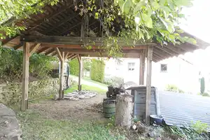 Mehrfamilienhaus mit drei Wohneinheiten, Garagen, Garten Streuobstwiese und Mega-Fernblick! – Trier-Saarburg (Kreis) – Vorschaubild 46