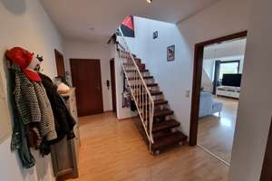 Tolle Ausblicke über die Dächer von Altdorf: 4-Zimmer-DG-Maisonette-ETW mit großer West-Loggia – Die vollständige Adresse der Immobilie erhältst du vom Anbieter., 90518 Altdorf bei Nürnberg – Vorschaubild 14