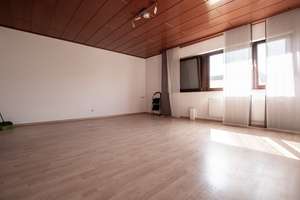 Wohnen auf vier Ebenen: Reihenhaus mit Garten, Sauna und Dachterrasse in Gonsenheim – Die vollständige Adresse der Immobilie erhältst du vom Anbieter., 55124 Gonsenheim, Mainz – Vorschaubild 14