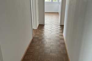 Licht,Raum und Komfort  :4-Zimmerwohnung mit zwei Loggien am Riedberg – Friedrich-Bergius-Weg 5, 60438 Frankfurt am Main – Vorschaubild 3