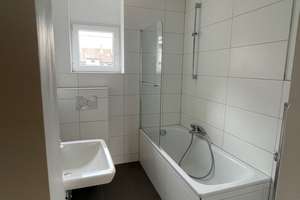 Komplett sanierte 4 ZKB mit Balkon, original Dielenböden und Wohnküche in stilvollem Altbau! – Die vollständige Adresse der Immobilie erhältst du vom Anbieter., 68169 Neckarstadt-West, Mannheim – Vorschaubild 7