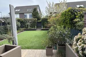 Einfamilienhaus in zentraler Lage (Parkquartier Osterath) - von Privat – Matthias-Grathes-Straße 7, 40670 Meerbusch – Vorschaubild 2