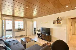 Helle 2-Zimmer-Wohnung mit Loggia, Einbauküche und stabiler Mieteinnahme in gefragter Wohnlage