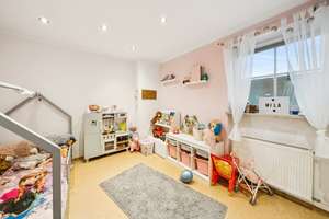Haus mit Werkstatt, zwei Wohnungen und großer Terrasse – ideal für Familie und Kapitalanleger – Die vollständige Adresse der Immobilie erhältst du vom Anbieter., 84048 Mainburg – Vorschaubild 10