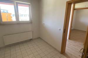 Erfurt* Karree am Südpark*renovierte 3 Zi.-Whg. *Balkon* sep. Küche* Wannenbad – Otto-Knöpfer-Strasse 6, 99096 Daberstedt, Erfurt – Vorschaubild 7