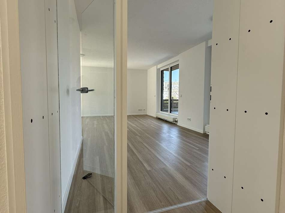 Blick Richtung WohnEsszimmer